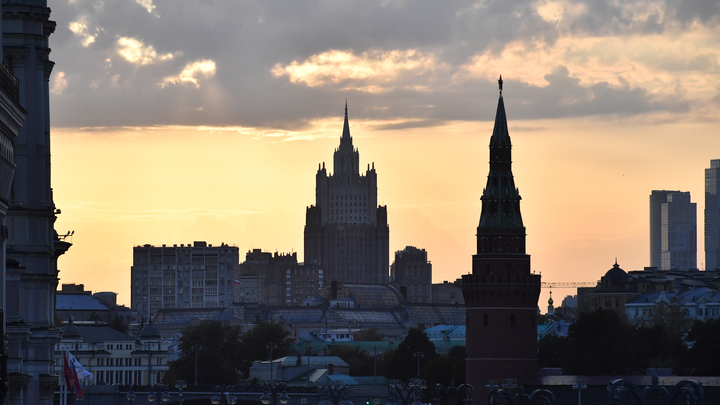 Договорняки никуда не исчезли: России пора снять белые перчатки
