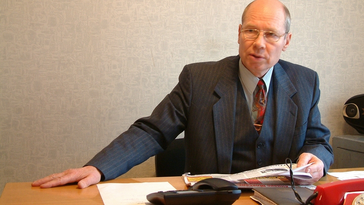 Изгнанный из Латвии пенсионер удивился кухням в России: Все бы разорились