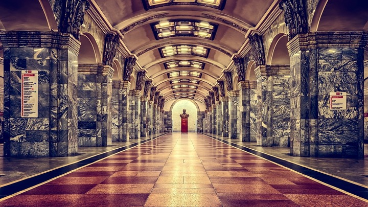 Стало известно, на сколько будут штрафовать в метро Санкт-Петербурга за отсутствие маски