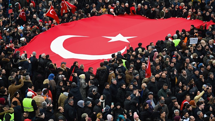 Худший враг Турции - её длинный язык: Сатановский о планах Анкары разорвать на части Россию