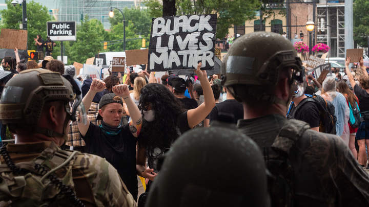 Снова Флойд? В США - очередное громкое убийство