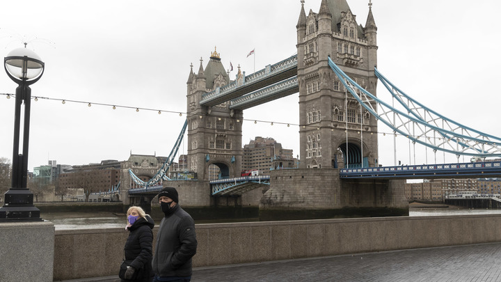 Россия официально стала врагом Британии: Министр попытался объясниться