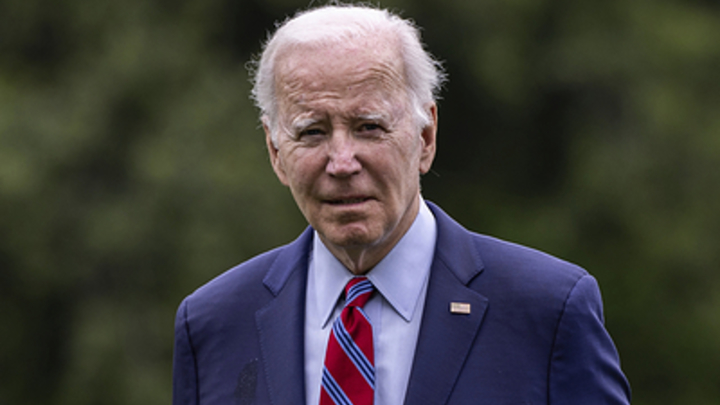 Доверенный человек Байдена тайно посетил Пекин. А правая рука президента действовала в Вене