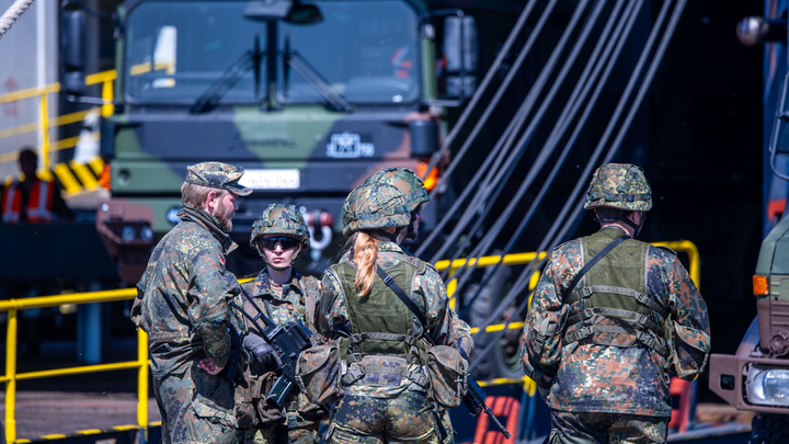 База НАТО в ФРГ усилила меры безопасности: Русская угроза высока, как никогда - под ударом самолёты