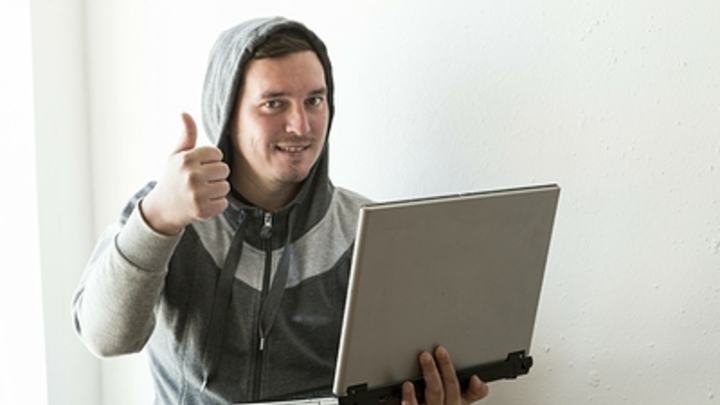 Хакер “Джокер” заявил, что его шпионы работают в спецслужбах Украины и офисе Зеленского