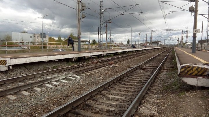 Пьяный мужчина попал под поезд на станции Линёво под Новосибирском