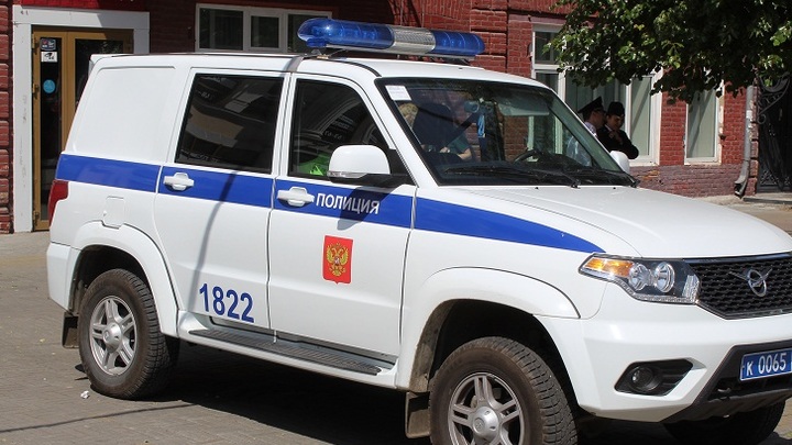 В Ростовской области два пассажира такси ограбили водителя и забрали машину