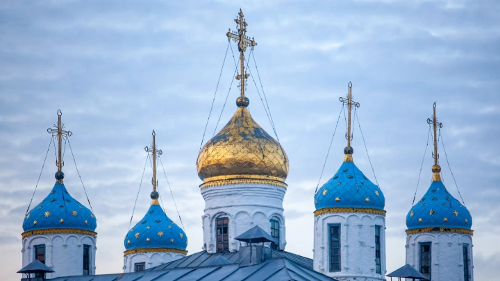 Хотел поджечь церковь: В Калининграде подросток планировал теракт. Что нашли в его сумке?