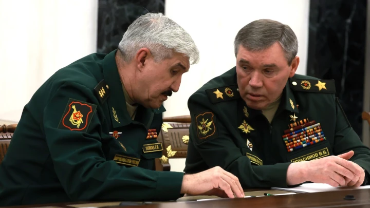 Герасимов внезапно прибыл на командный пункт Запада: Отдан важнейший приказ. Скоро всё начнётся