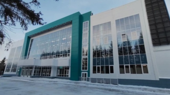 В Новосибирске ввели в эксплуатацию бассейн СКА