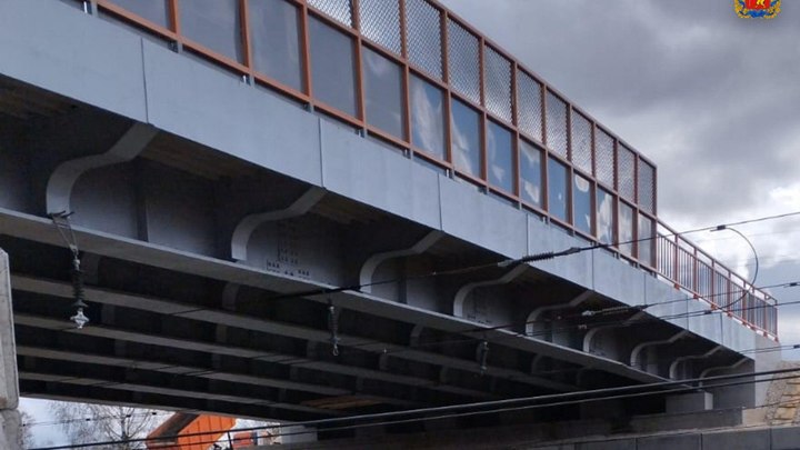 Мост через железную дорогу в Камешково откроют в конце весны