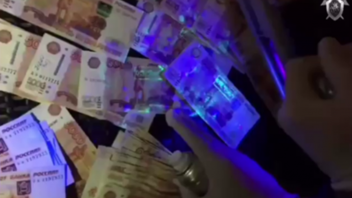 В Тольятти вынесли приговор судье за взятку в 1 миллион рублей