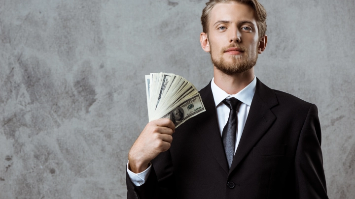 Илюша сделал всех: Даже олигархи 90-х называли его новым Остапом Бендером