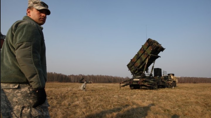 Поставки оружия на Украину увеличатся в разы - Times