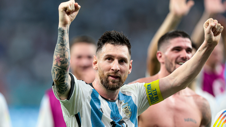 В «Барселоне» возведут статую футболиста Месси