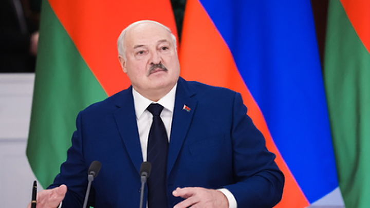 КГБ Беларуси: Лукашенко пытается договориться о личной встрече с Зеленским
