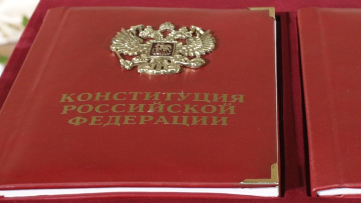 Важен общественный консенсус: Ковалевский о ценности широкой дискуссии об упоминании Бога в Конституции