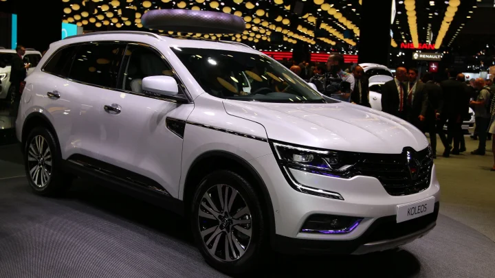 В России стартовали продажи кроссовера Renault Koleos: стоимость не выше, чем у китайцев