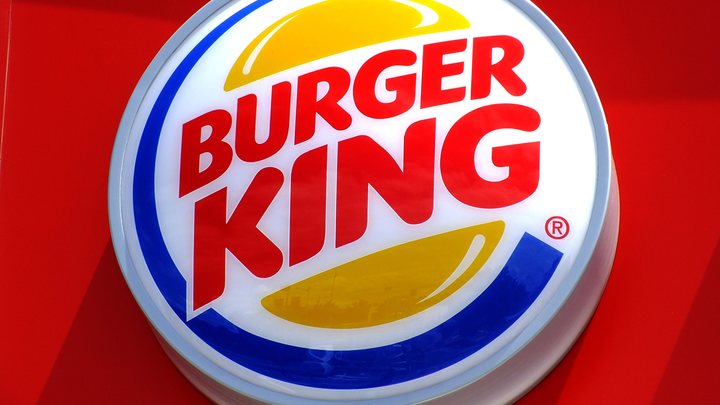 Это даже не полуторный: Российский Burger King попался на махинациях с котлетами - фото