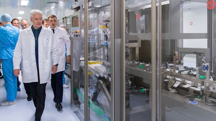 Мэр рассказал, какие лекарства производят московские фармацевтические компании