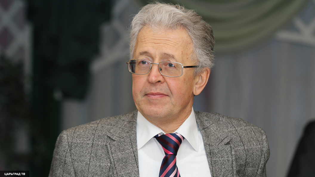 Валентин Катасонов: Две трети пищевой промышленности России находятся под контролем Запада Валентин Катасонов: Две трети пищевой промышленности России находятся под контролем Запада