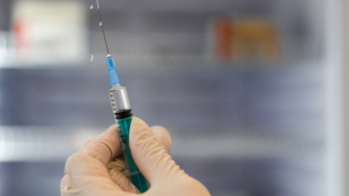 В Британии неожиданно умерла журналистка: Незадолго она готовила сенсацию по COVID-19