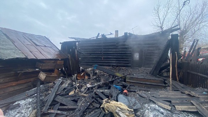 В селе Камышенка Новосибирской области при пожаре погиб мужчина
