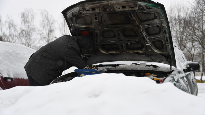 В Сочи объявлено штормовое предупреждение из-за сильного снега в горах