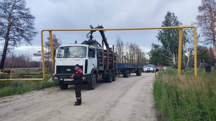 Париж остался без газа из-за лесовоза