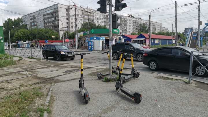 Сервис кикшеринга Urent подал в суд на мэрию Новосибирска