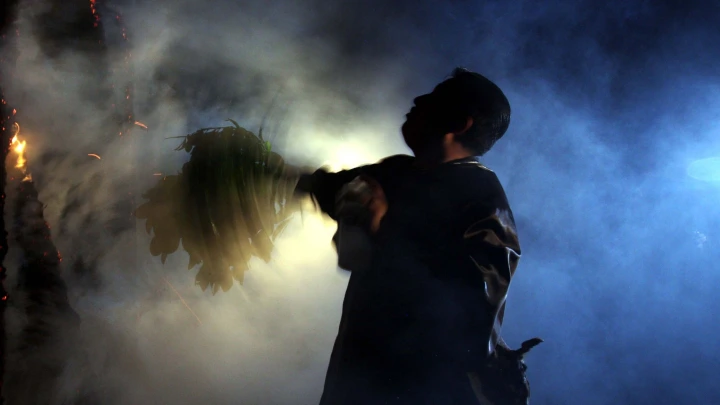 Расплата за чёрную магию: Череда смертей экстрасенсов из популярного шоу - и во всех есть общая деталь