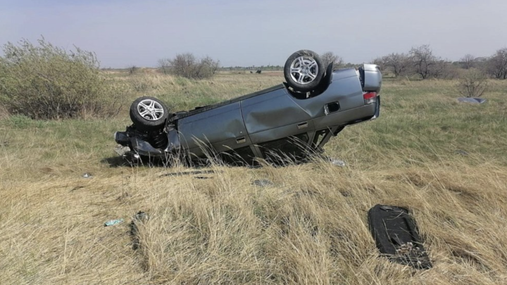 Под Челябинском водитель погиб в ДТП с перевернувшимся автомобилем