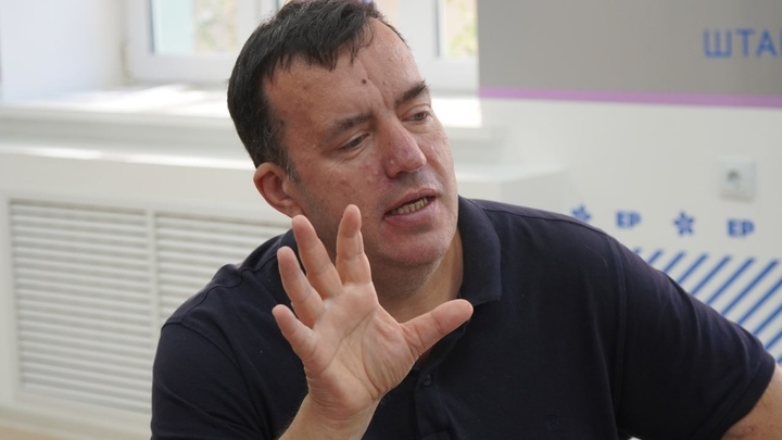 Читинский политолог Амплеев попал в больницу после перенесенного инсульта