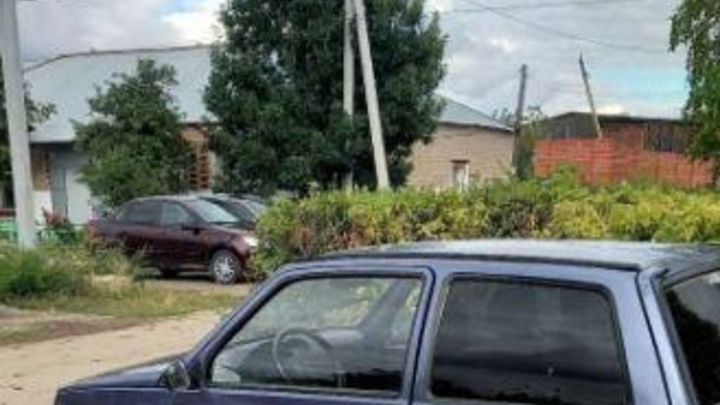 Решил покататься: в Самарской области молодой человек оставил пенсионера без автомобиля