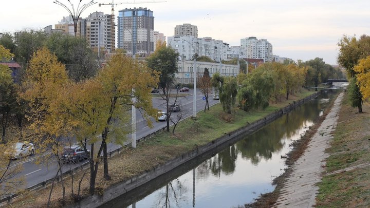 Санду пошла на унижение. Молдавия устраивает гаражную распродажу, чтобы рассчитаться с Россией