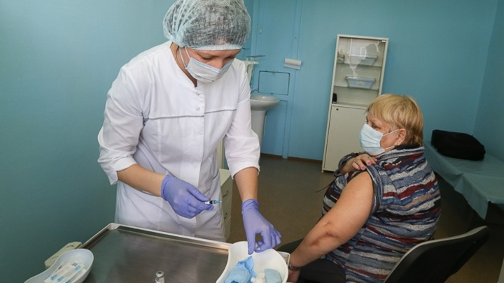Опубликованы адреса всех круглосуточных пунктов вакцинации в Челябинской области