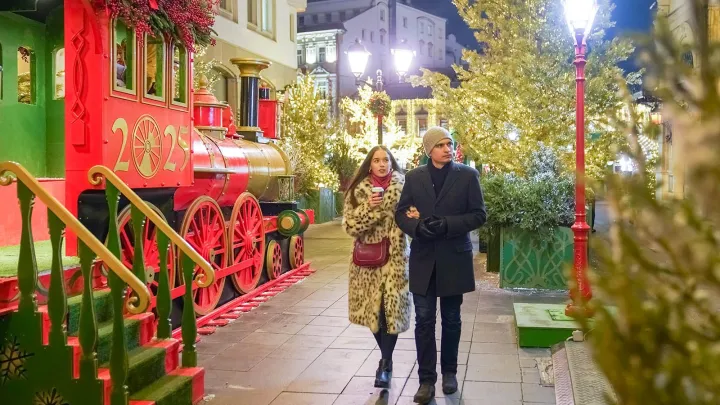 Сказочный лес и тёплые традиции: гуляем по площадкам проекта Зима в Москве