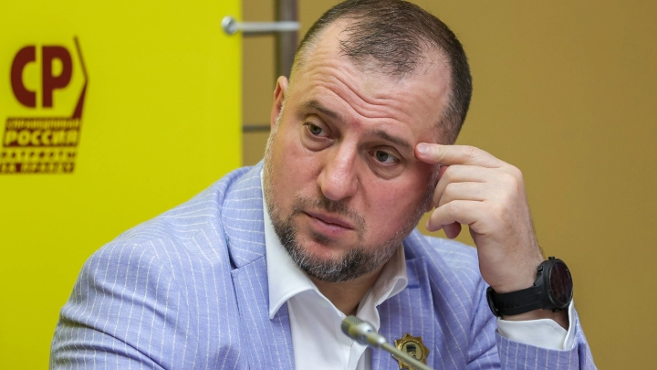 Военкор Котенок осудил Алаудинова за нападки на Дивнича: Это уже даже не смешно