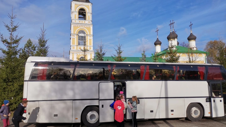 Жёсткое ДТП с экскурсионным автобусом в Ярославской области: Ситуацию на контроль взял губернатор