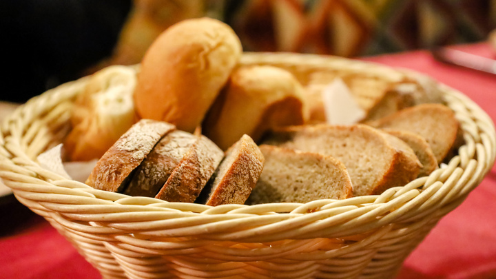 Марья – зажги снега 14 апреля: нельзя резать хлеб ножом и есть досыта