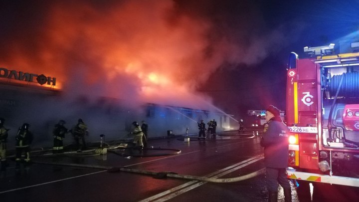 Спасал людей из пожара: Участник СВО из Бердска погиб в костромском клубе Полигон