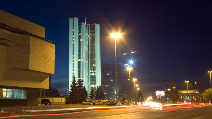 Мигранты устроили стритрейсинг с полицией в Екатеринбурге