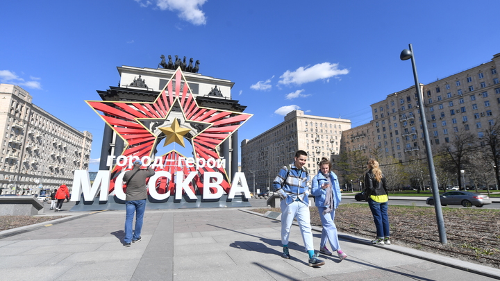 Американцам запретили гулять в толпах Москвы в День Победы