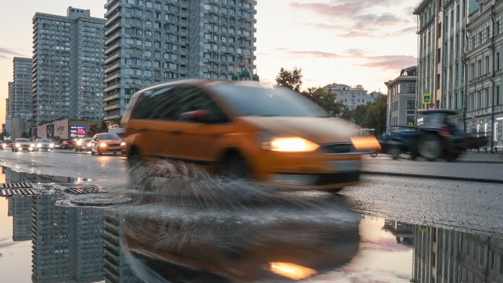 В Москве водитель такси помог принять роды у своей пассажирки