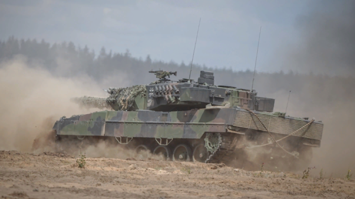 ВСУ получат новую партию Leopard: В Минобороны ФРГ раскрыли детали поставок
