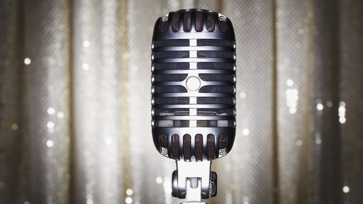 Будь нейтральным в другой стране: Рэпер Shokk громко возмутился из-за запрета на флаг России