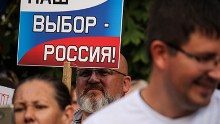 Москаль получил честный ответ за Крым: Воровали нещадно. Но ложные слёзы льёт украинский генерал