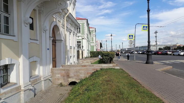 Русофобка, в самом радикальном смысле: депутат прокляла всех русских до седьмого колена