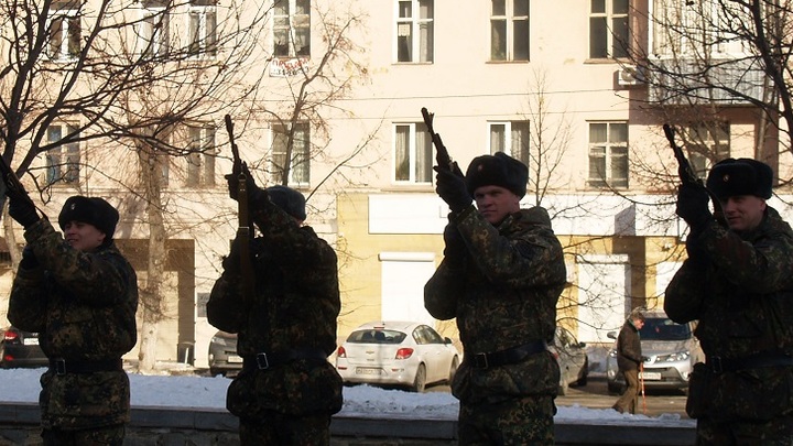 На защиту Артёмовска отправили отряд подростков из Киевского молодёжного движения неонацистов