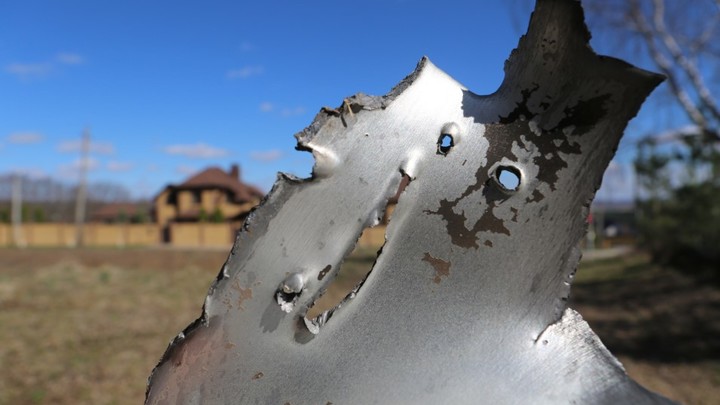 Взрывы прогремели у аэродрома в Крыму - источник